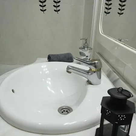 Acogedor Piso En Gran Via Parque شقة قرطبة